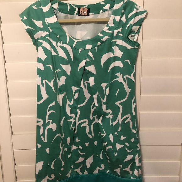 BCBG - Picture 4 of 4